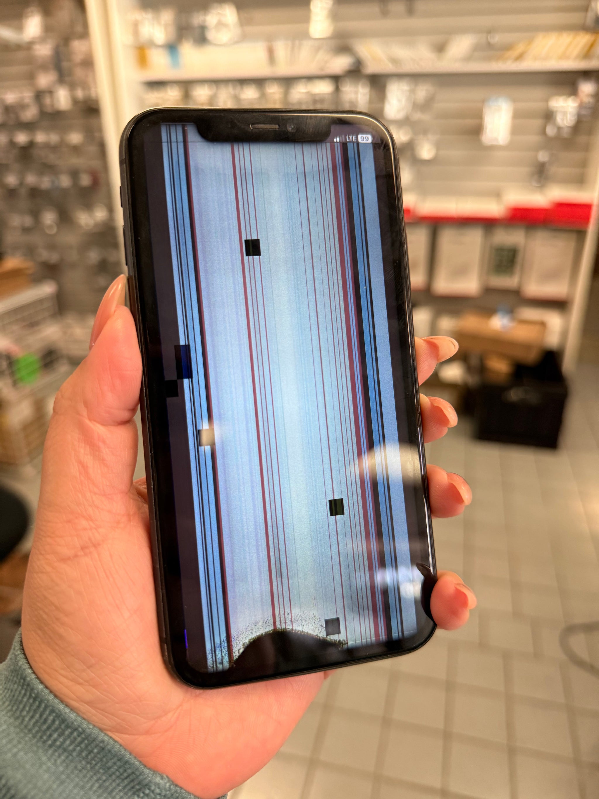 Is It Worth Repairing Your Phone? The Answer Might Surprise You.