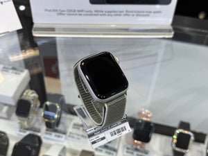 Apple Watch SE 44MM GPS Pre-owned