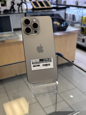 iPhone 15 Pro Max 256GB Unlocked Pre-owned