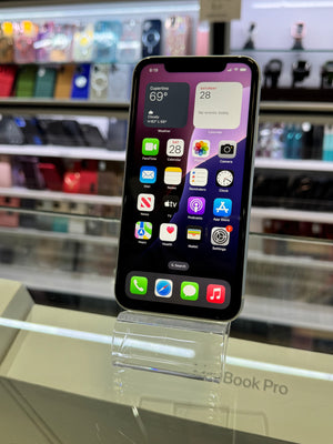 iPhone XR 64GB Unlocked Pre-owned