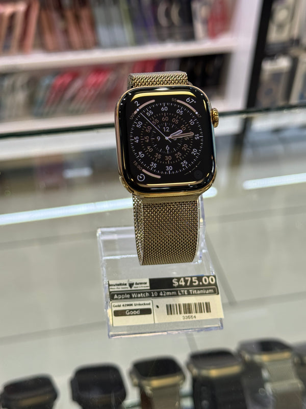 Apple Watch 10 42mm LTE Titanium Pre-owned