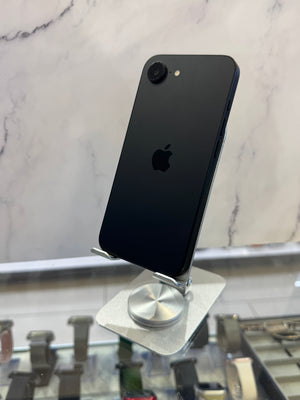 iPhone 16e 128gb Boost Pre-owned