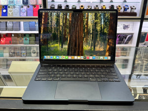 Macbook Air 13 M3 2024 16GB 512GB Pre-owned
