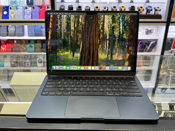 Macbook Air 13 M3 2024 16GB 512GB Pre-owned