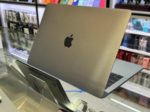 MacBook Pro 2019 i5 8GB 512GB Pre-owned