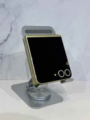 Samsung Z Flip6 256GB Unlocked Pre-owned