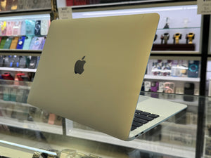 Macbook AiR 2020 M1 8GB 256GB  Pre-owned
