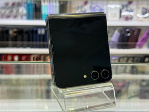 Samsung ZFlip 5 256GB Parts Only