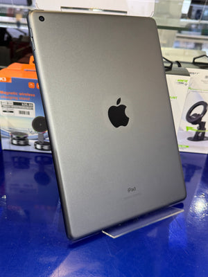 iPad 7th Gen 128GB WiFi Pre-owned