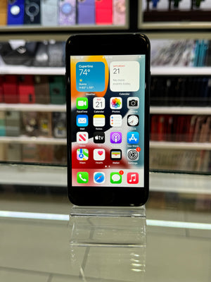 iPhone 7 32GB Unlocked Pre-owned