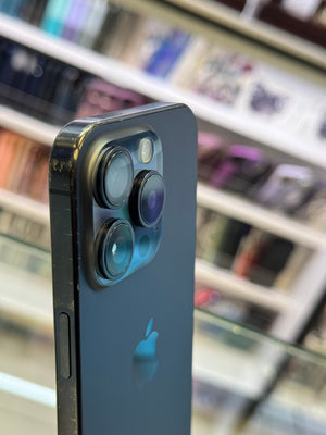 iPhone 15 Pro 128GB Unlocked Pre-owned