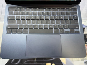 Macbook Air 13 M3 2024 16GB 512GB Pre-owned