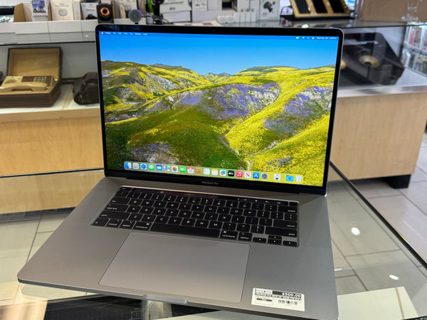 MacBook Pro 2019 16" 32GB 1TB Pre-owned