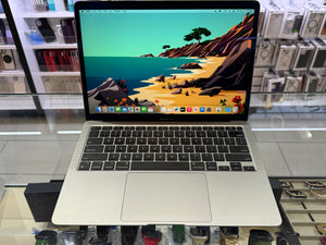 MacBook Air 13" M1 8GB 256GB Pre-owned