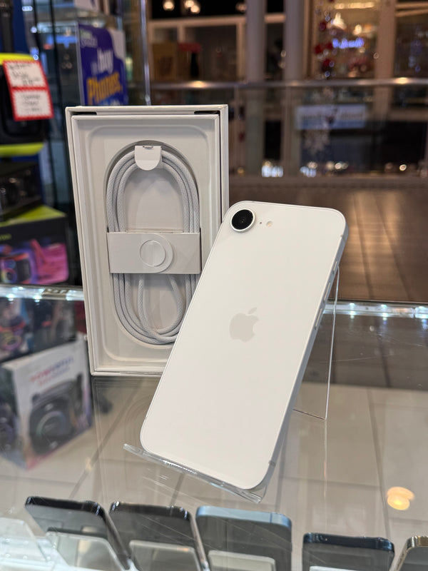 iPhone 16e 128GB Unlocked Pre-owned