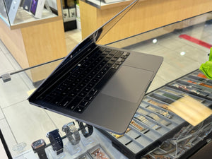 Macbook Pro 13 M1 8GB 256GB Pre-owned