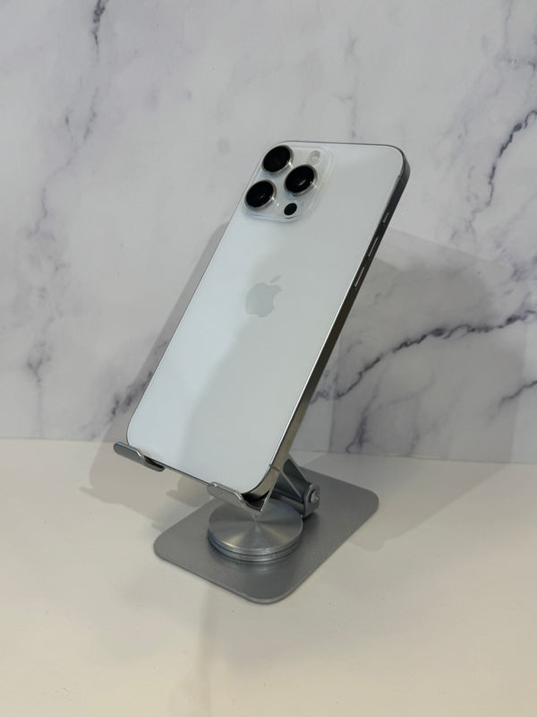 iPhone 16 Pro Max 256GB Unlocked Pre-owned