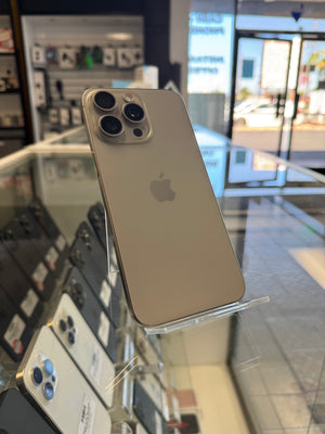 iPhone 15 Pro Max 256GB Unlocked Pre-owned