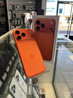 iPhone 17 Pro Max 512GB Unlocked Pre-owned