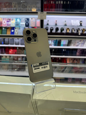 iPhone 15 Pro Max 256GB Unlocked Pre-owned