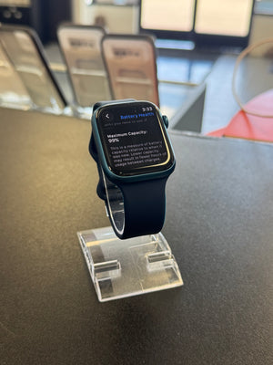 Apple Watch 7 45mm GPS Pre-owned