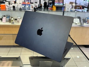 MacBook Air 13 2022 M2 8GB 256GB Pre-owned