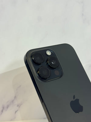 iPhone 16 Pro Max 256GB Unlocked Pre-owned