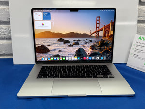 Macbook Air 15 M3 16GB 256GB Pre-owned