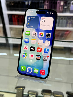 iPhone 15 128GB Unlocked Pre-owned