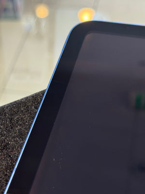 iPad 11 128GB WiFi & LTE Pre-owned