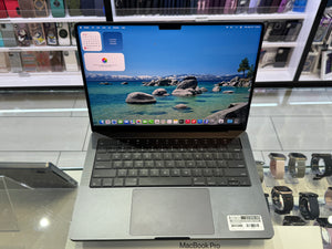 Macbook Pro 14 2024 16GB 512GB Pre-owned