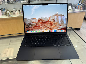 MacBook Air 13 2022 M2 8GB 256GB Pre-owned