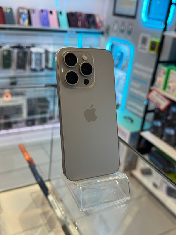 iPhone 15 Pro 256GB Unlocked