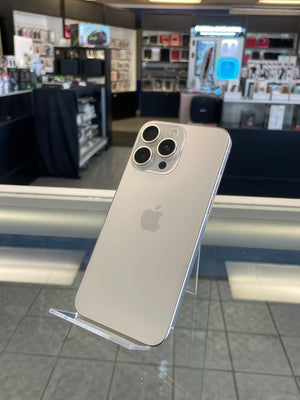 iPhone 15 Pro Max 256GB Unlocked Pre-owned