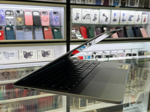Macbook Pro 13 2020 M1 8GB 256GB Pre-owned