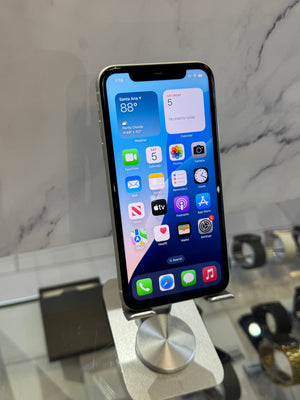 iPhone 11 256GB Unlocked