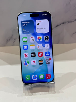 iPhone 17 Pro Max 256GB Unlocked Pre-owned