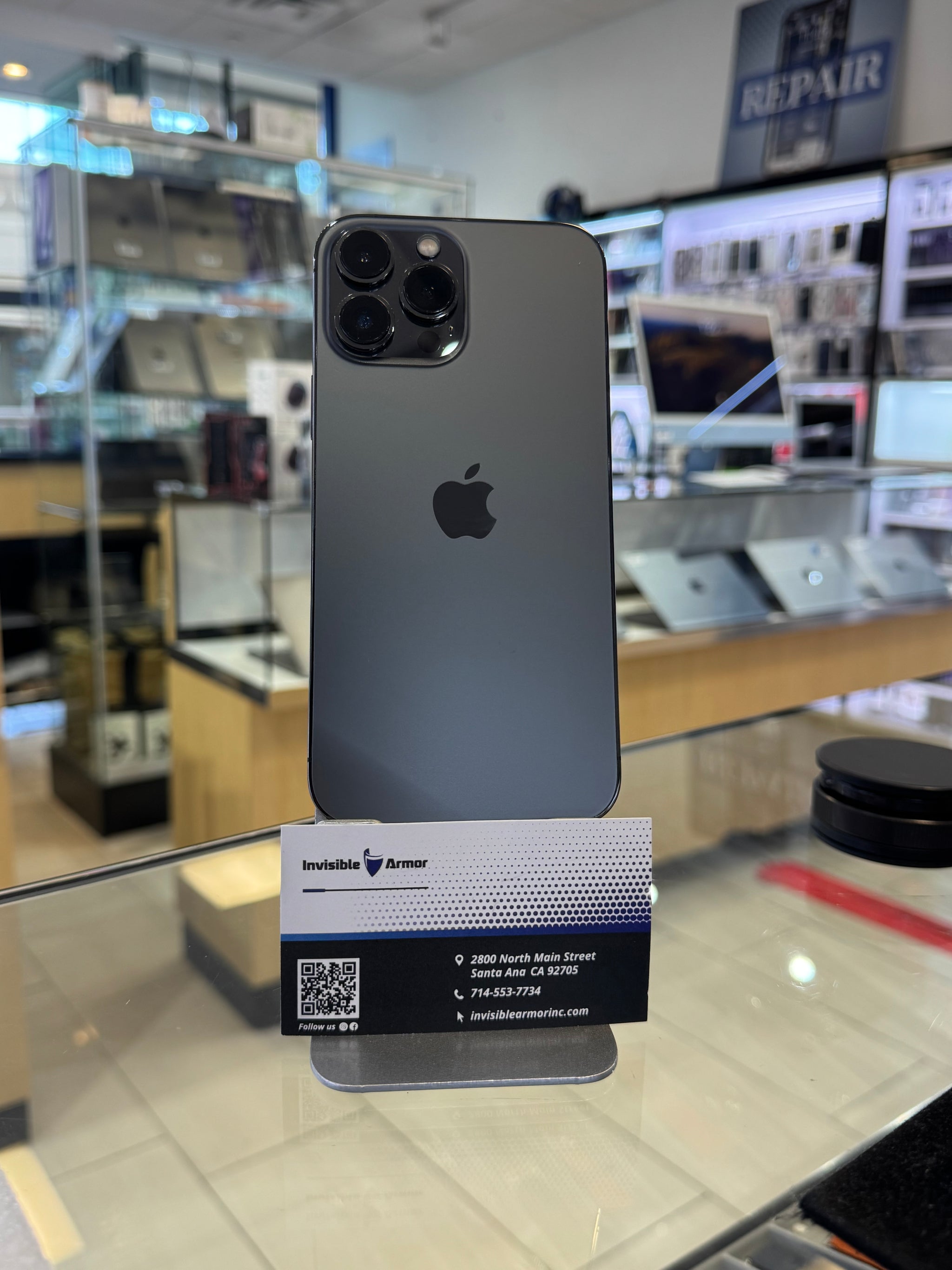 iPhone 13 Pro Max 128GB T-Mobile Pre-owned - Invisible Armor