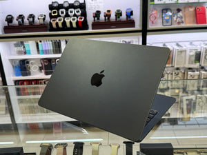 Macbook Air M2 2020 8GB 256GB Pre-owned