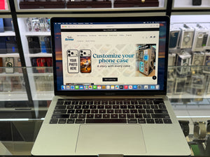 MacBook Pro 2019 i5 8GB 512GB Pre-owned