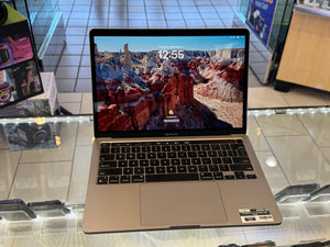 MacBook Pro 13" M1 2020 16gb 256gb Pre-owned