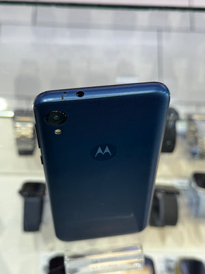Moto E 32GB Metro PCS Pre-owned