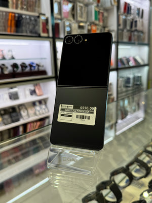 Galaxy Z FLip 7 256GB AT&T Pre-owned