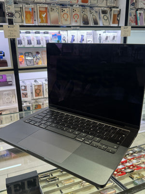 MacBook Pro 14 M5 Pro 24GB 1TB Pre-owned