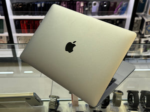 MacBook Pro 13 M1 16GB 256GB Pre-owned