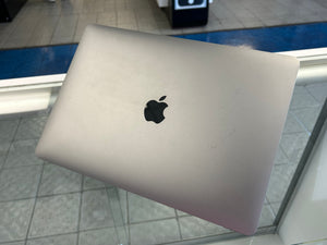Macbook Air 2020 M1 8GB 25GB Pre-owned