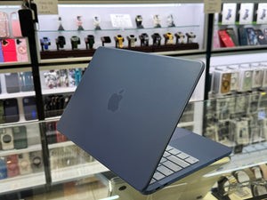 Macbook Neo 13 8GB 256GB Pre-owned