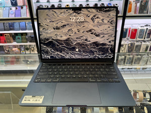 Macbook Air 13 M2 8GB 256GB Pre-owned