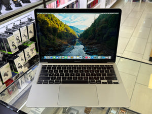 Macbook Air 2020 M1 8GB 256GB