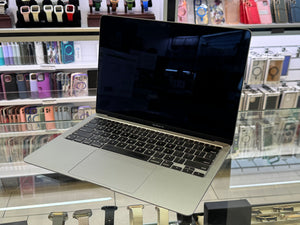 MacBook Air 13" M1 8GB 256GB Pre-owned